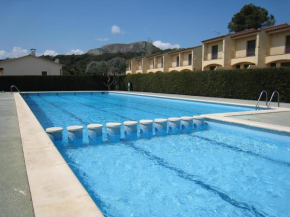 Casa moderna con piscina comunitaria, cerca de L'Estartit y actividades en la playa - ES-323-51